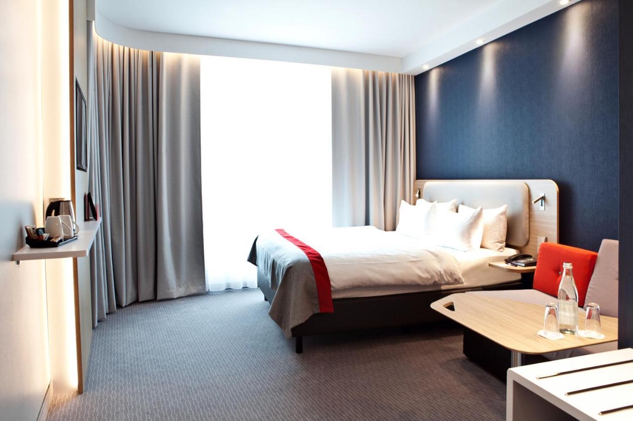 Holiday Inn Express - Kaiserslautern By Ihg Екстериор снимка