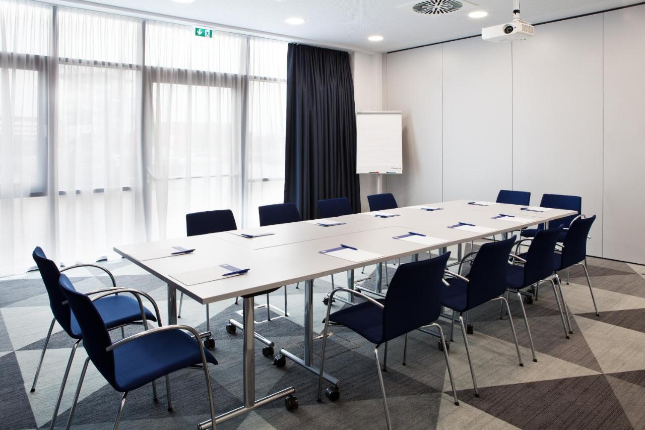 Holiday Inn Express - Kaiserslautern By Ihg Екстериор снимка